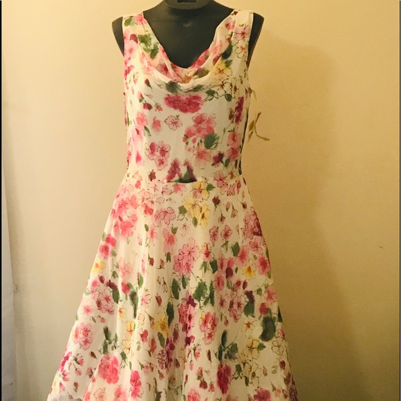 Lapis silk dress fully lined..subtle crinoline - Picture 3 of 8